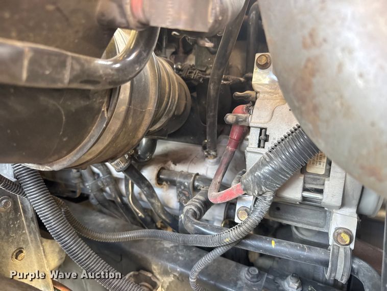 image for item ET1927 2011 International DuraStar 4300 digger derrick truck