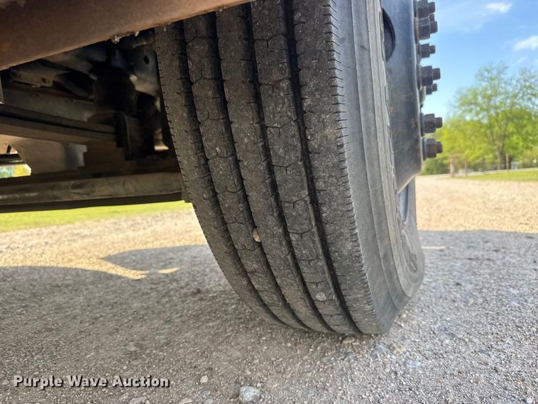 image for item ET1927 2011 International DuraStar 4300 digger derrick truck