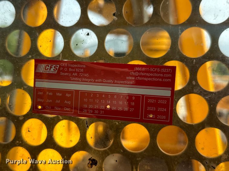 image for item ET1927 2011 International DuraStar 4300 digger derrick truck