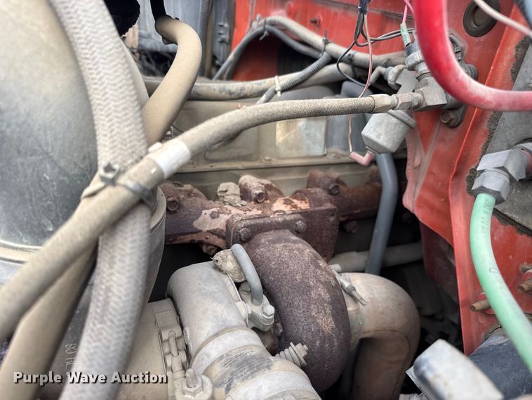 image for item ET1928 1991 Ford F800 digger derrick truck