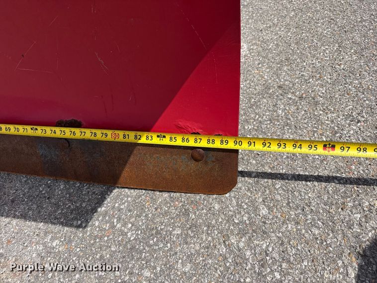 image for item ET1976 2003 Ford F250 Super Duty Ext. Cab flatbed pickup truck