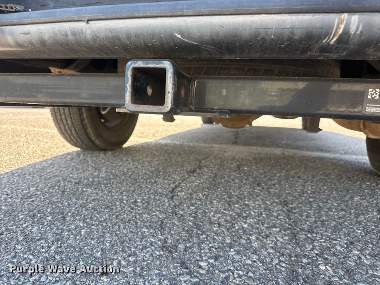 image for item ET1979 2004 Chevrolet Express 1500 van
