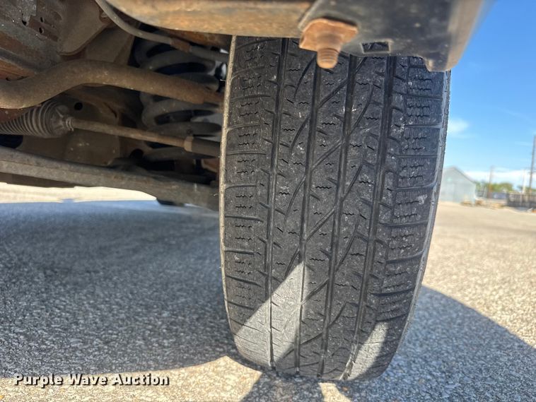 image for item ET1979 2004 Chevrolet Express 1500 van