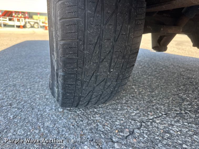 image for item ET1979 2004 Chevrolet Express 1500 van