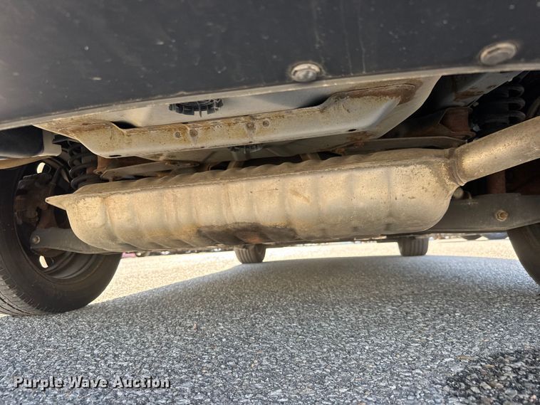 image for item ET1980 2013 Dodge Avenger 