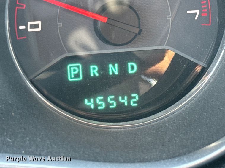 image for item ET1980 2013 Dodge Avenger 