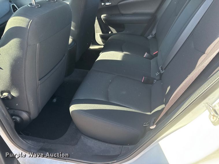 image for item ET1980 2013 Dodge Avenger 