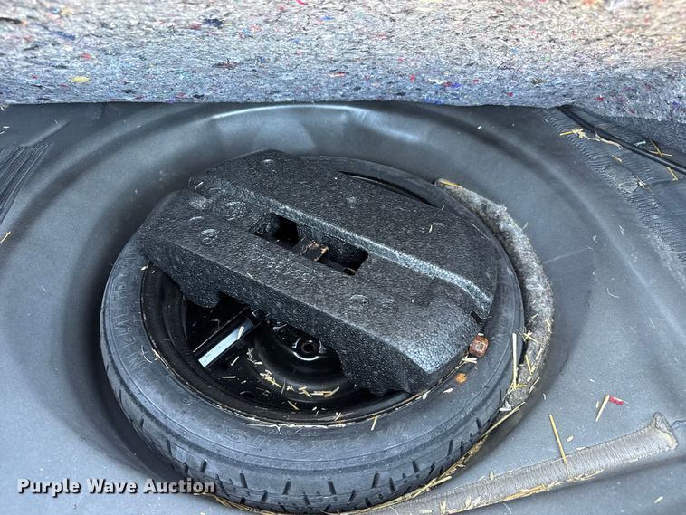 image for item ET1981 2011 Chevrolet Impala 