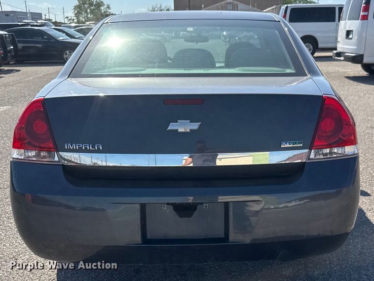 image for item ET1983 2011 Chevrolet Impala 