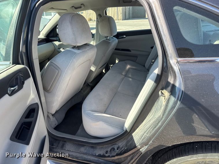 image for item ET1983 2011 Chevrolet Impala 