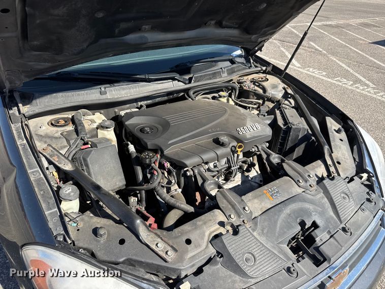 image for item ET1983 2011 Chevrolet Impala 