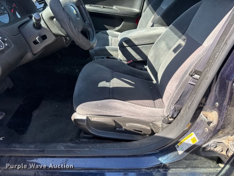 image for item ET1985 2011 Chevrolet Impala 