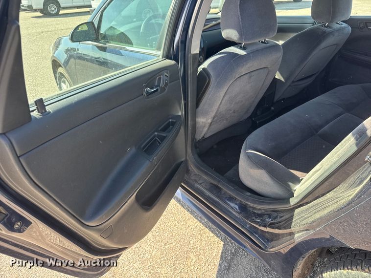 image for item ET1985 2011 Chevrolet Impala 