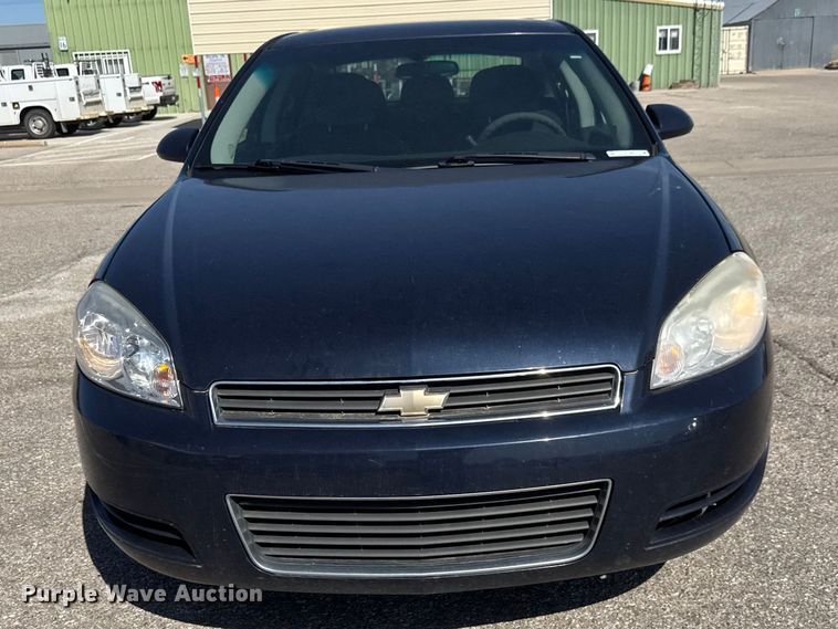 image for item ET1986 2011 Chevrolet Impala 