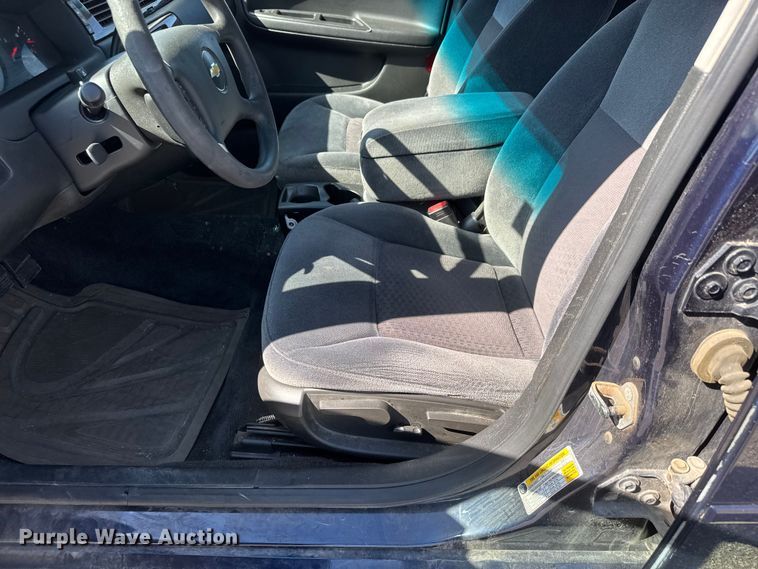 image for item ET1986 2011 Chevrolet Impala 