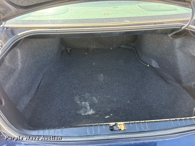 image for item ET1986 2011 Chevrolet Impala 