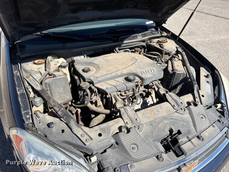 image for item ET1986 2011 Chevrolet Impala 