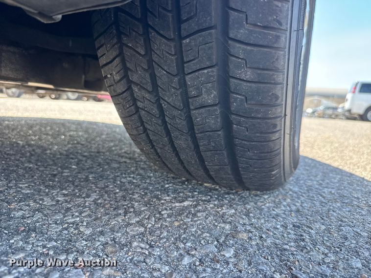 image for item ET1987 2010 Chevrolet Impala 