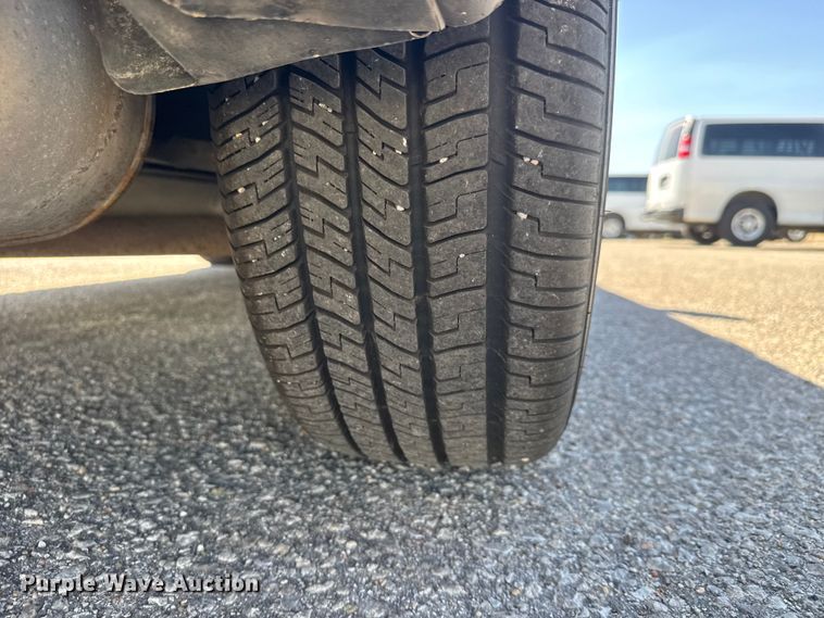 image for item ET1987 2010 Chevrolet Impala 