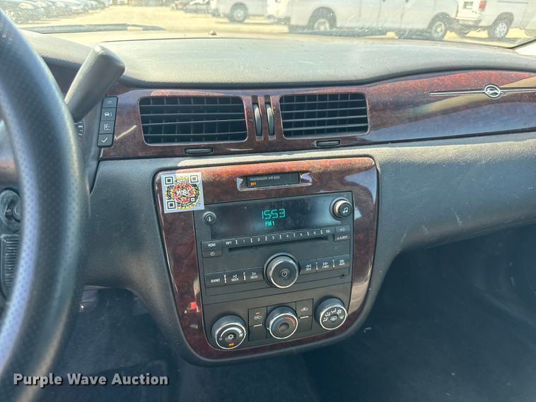 image for item ET1988 2011 Chevrolet Impala 