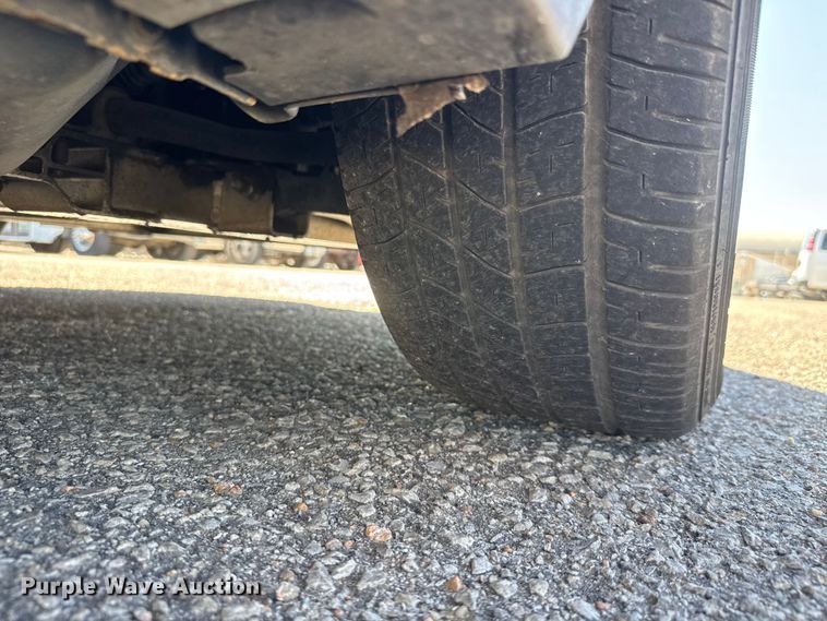 image for item ET1988 2011 Chevrolet Impala 