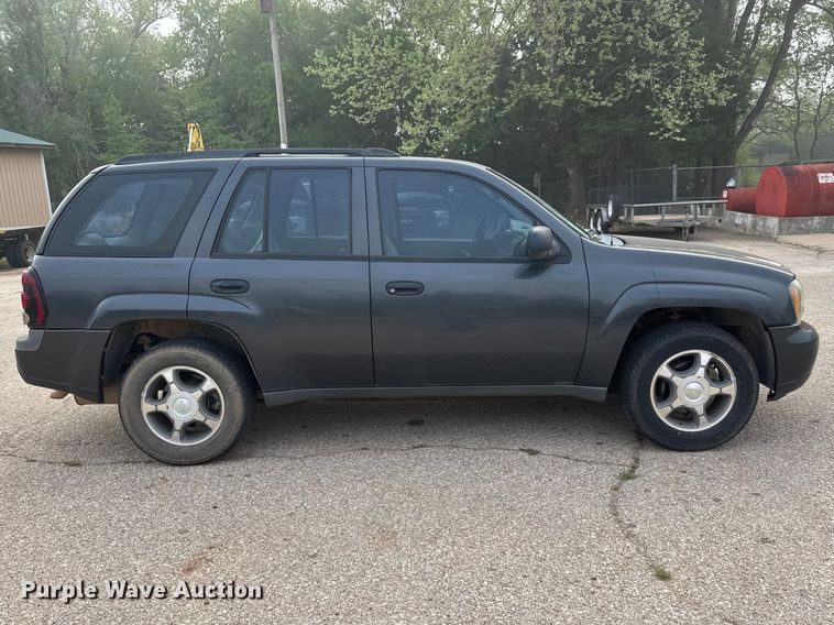 image for item ET1989 2007 Chevrolet Trailblazer SUV