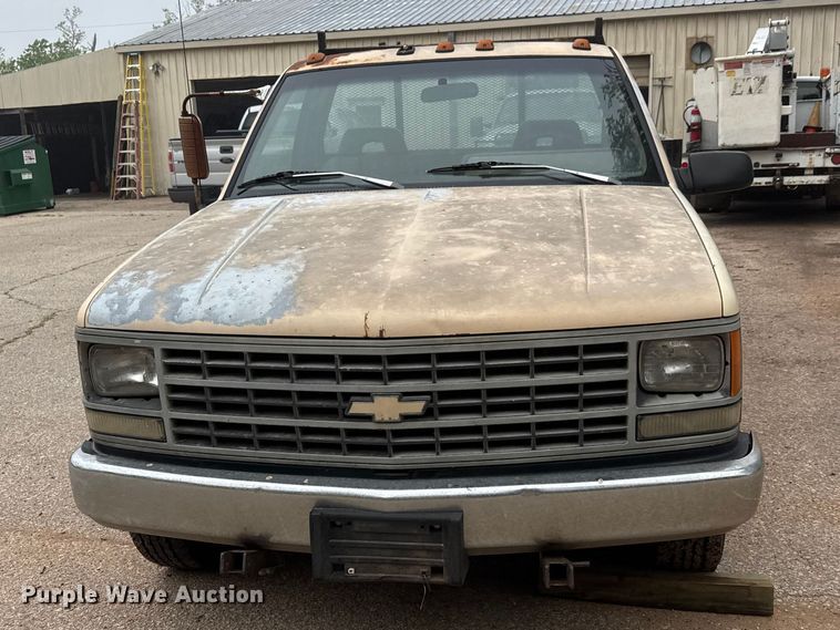 image for item ET1992 1992 Chevrolet 3500 Ext. Cab dump flatbed pickup truck