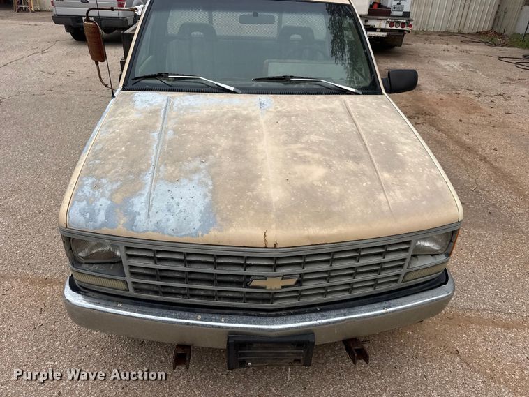 image for item ET1992 1992 Chevrolet 3500 Ext. Cab dump flatbed pickup truck