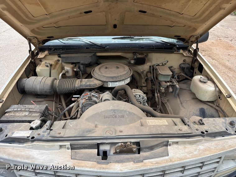 image for item ET1992 1992 Chevrolet 3500 Ext. Cab dump flatbed pickup truck