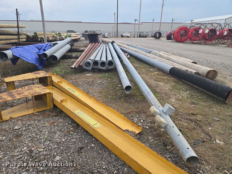 image for item ET5102 Approximately 11 light poles