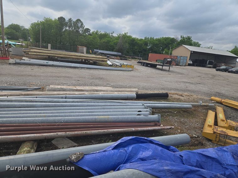 image for item ET5102 Approximately 11 light poles