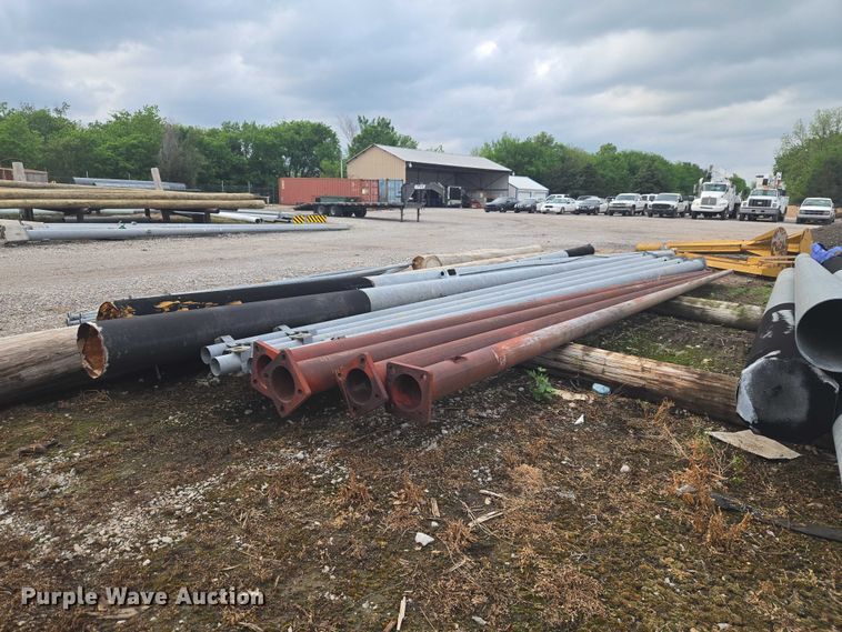 image for item ET5102 Approximately 11 light poles