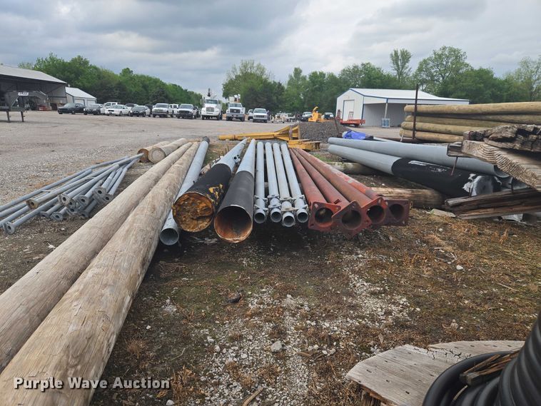 image for item ET5102 Approximately 11 light poles