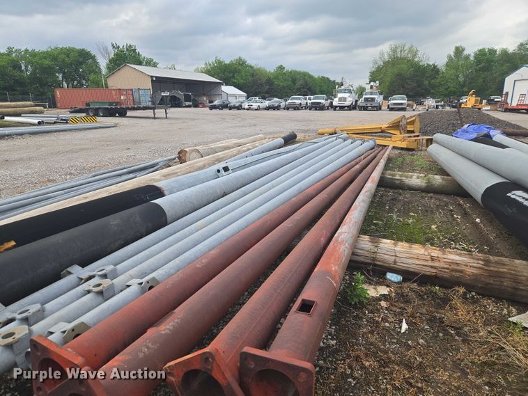 image for item ET5102 Approximately 11 light poles