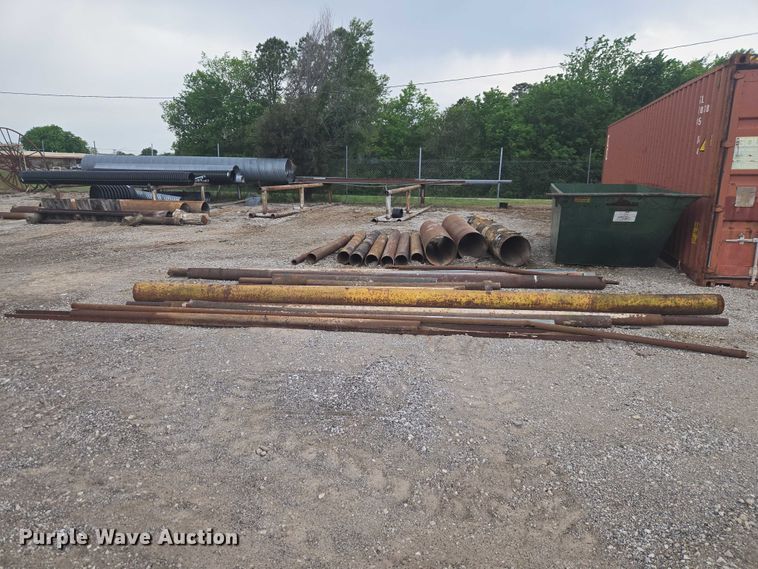 image for item ET5104 Approximately 36 pieces of pipe