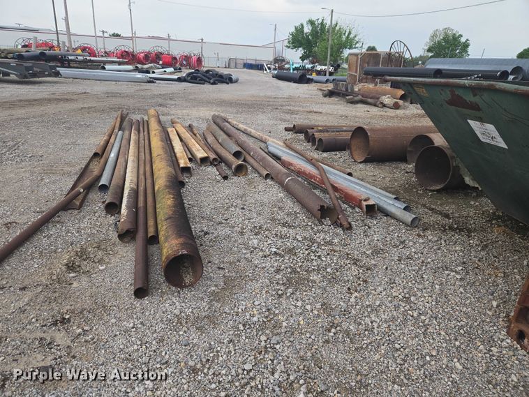 image for item ET5104 Approximately 36 pieces of pipe