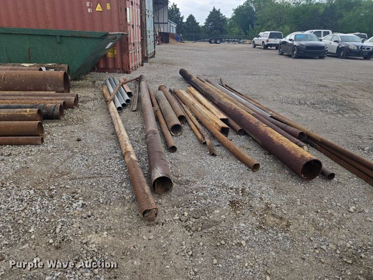 image for item ET5104 Approximately 36 pieces of pipe