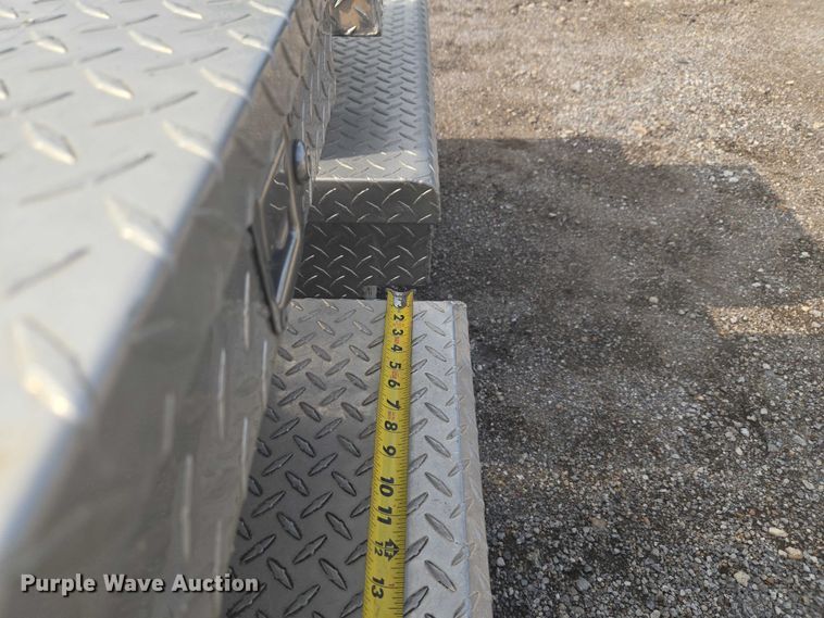 image for item ET5106 (10) tool boxes