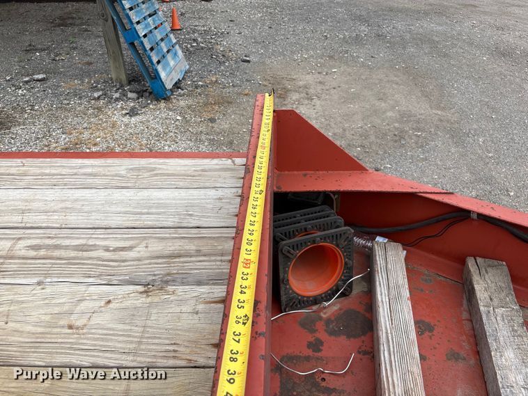 image for item ET5108 2006 Interstate Trailer equipment trailer