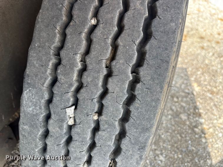 image for item ET5108 2006 Interstate Trailer equipment trailer