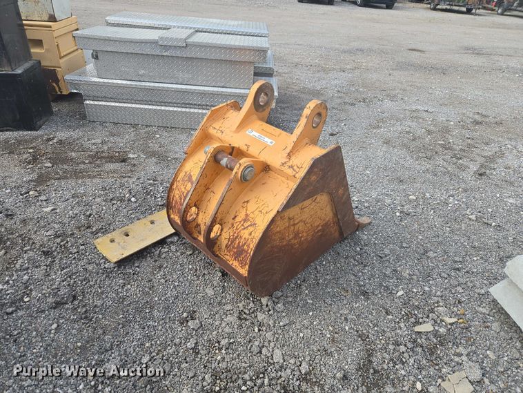 image for item ET5111 Backhoe attachments