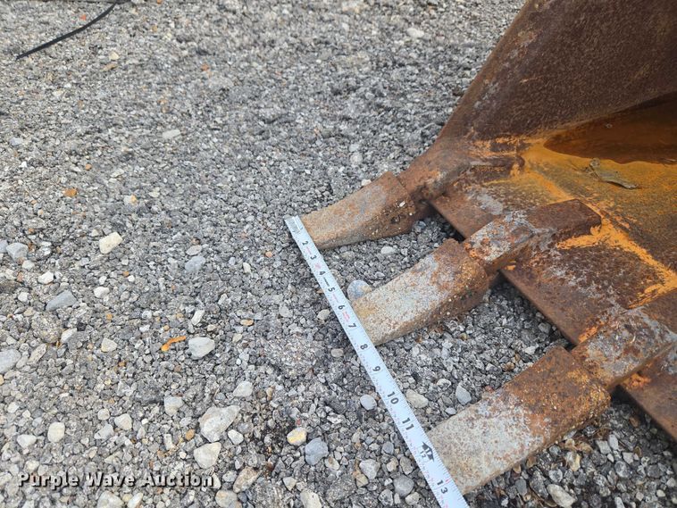 image for item ET5111 Backhoe attachments