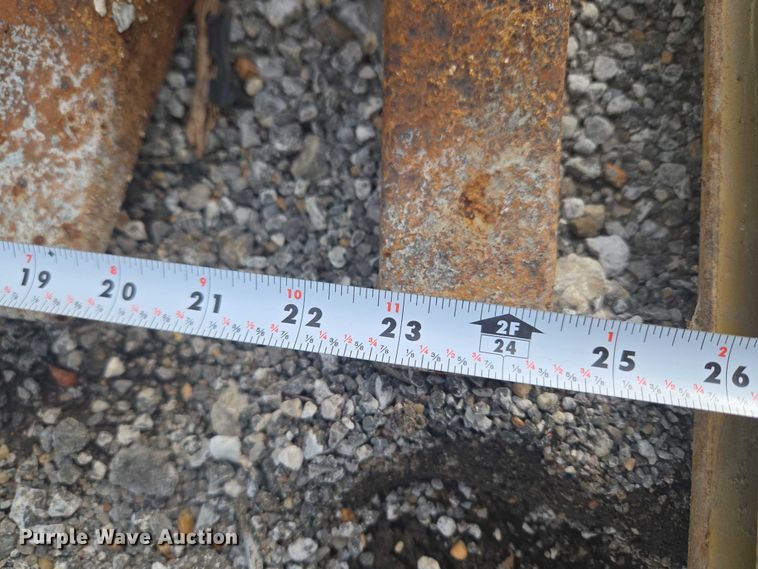 image for item ET5111 Backhoe attachments