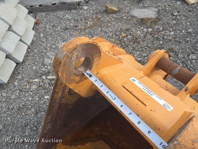 image for item ET5111 Backhoe attachments