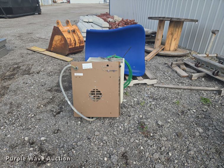 image for item ET5112 (2) Dayton 3UF91 heaters 