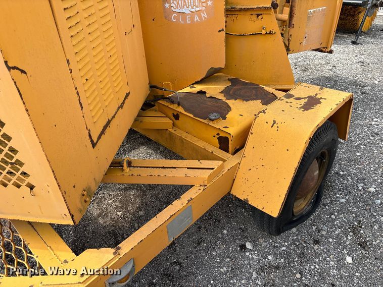 image for item ET5115 Hy / Roller wood chipper