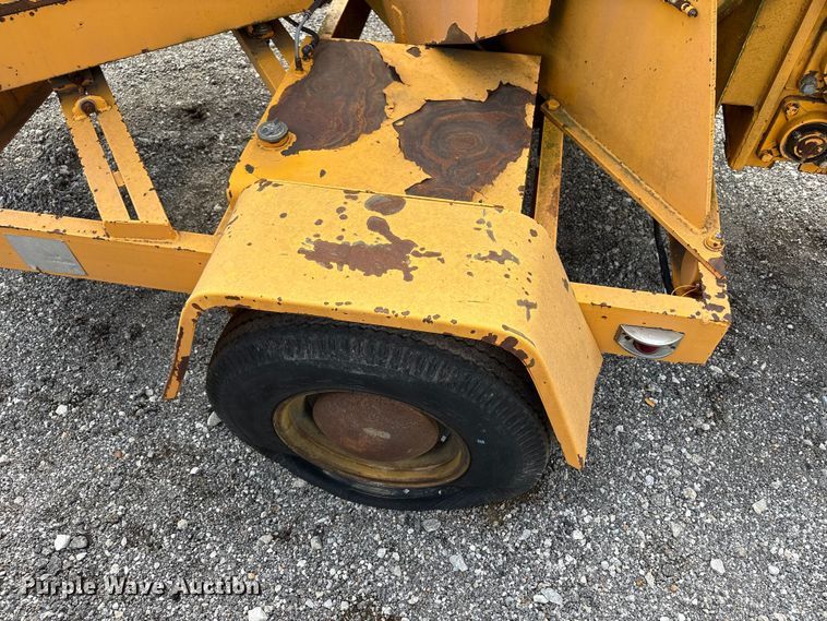 image for item ET5115 Hy / Roller wood chipper
