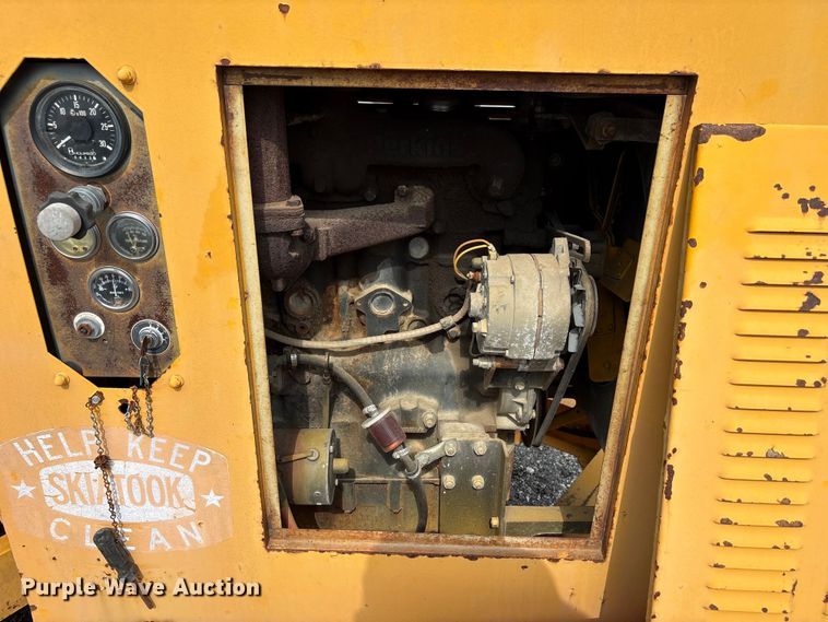 image for item ET5115 Hy / Roller wood chipper