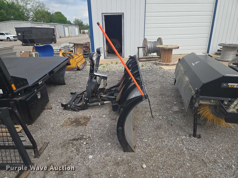 image for item ET5117 Snow Dogg CM100 snow plow