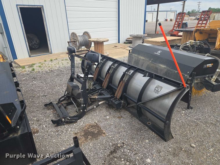 image for item ET5117 Snow Dogg CM100 snow plow